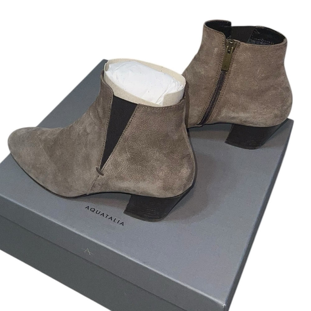 Aquatalia Faylynn Pebbled Suede Chelsea boot, made in Italy. GUC Size 6 1/2 - Picture 12 of 12